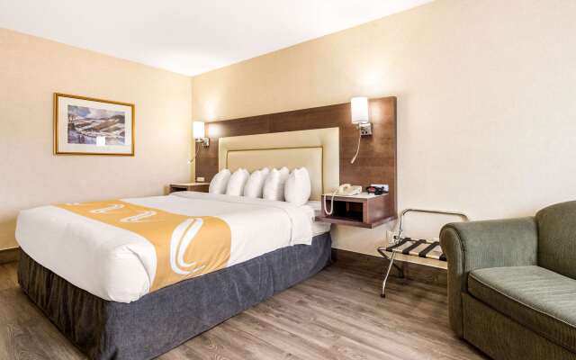 Quality Inn & Suites Gatineau