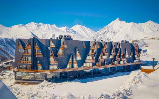 1BR Apartment for 4 in Marshall Gudauri