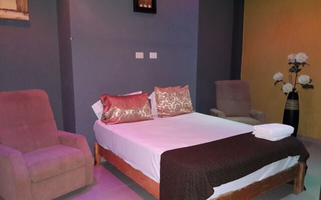 Oasis House B&B Cancun