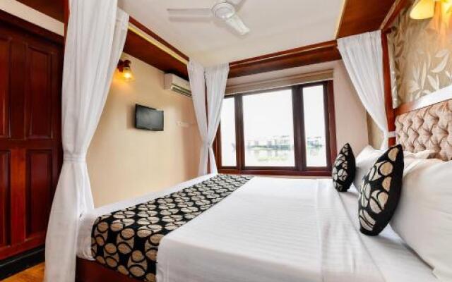 OYO 24325 Houseboat Luxury Gokul Holidays