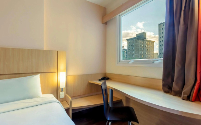 ibis BH Afonso Pena Savassi