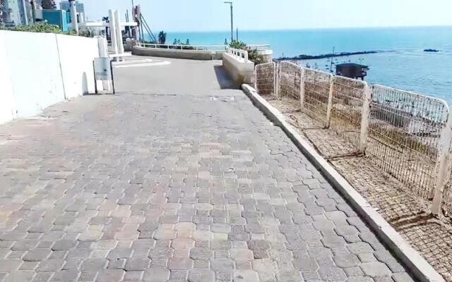 Short Term Apartment Tel Aviv Bat Yam 411