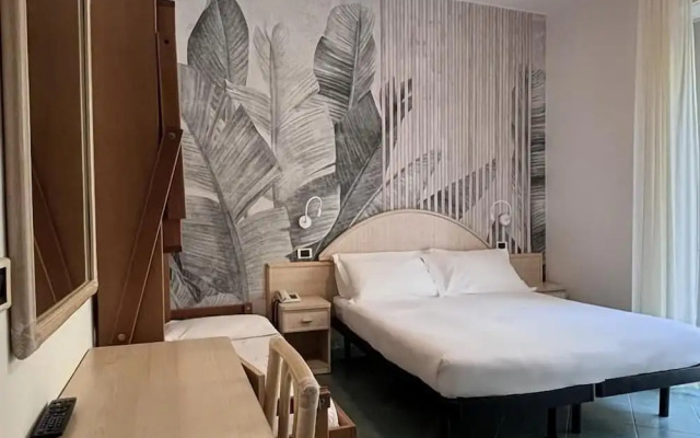 Family Hotel Pinetina Mare