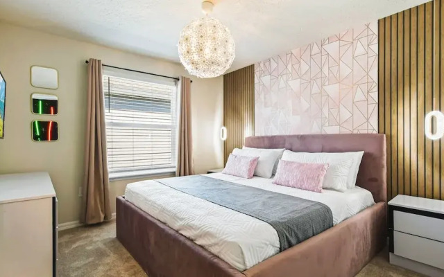Fancy Game Theater 10br Villa W/pool/spa Disney