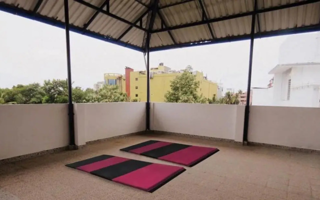 Shalom Residency