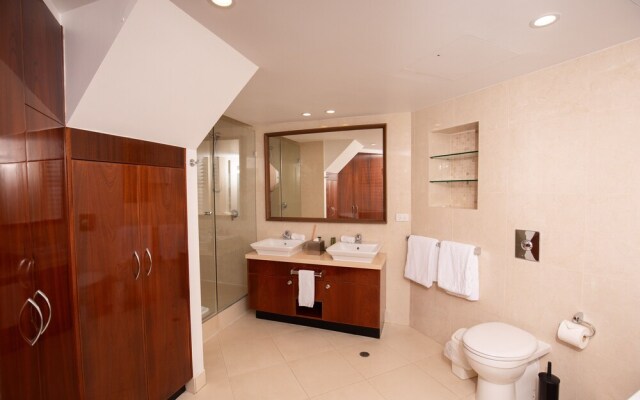 71 Hastings Street - Beachfront