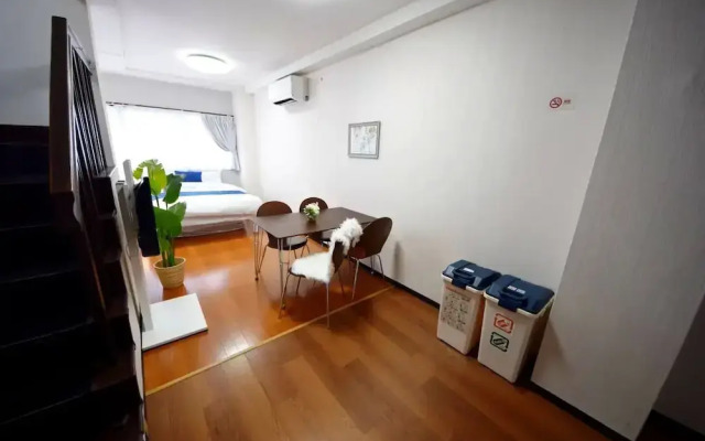 Y's O Bldg