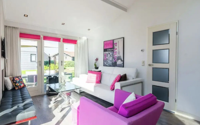 Modern Holiday Home in Kattendijke With a Garden