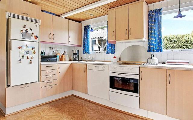 6 Person Holiday Home in Hadsund