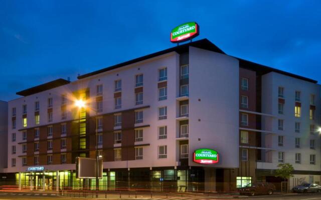 Courtyard by Marriott Paris Saint Denis