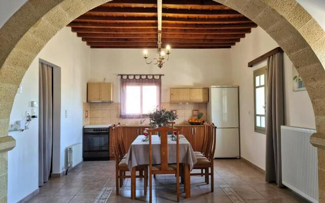 Basilikos traditional house, 10' from Falasarna