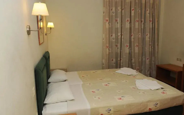 Pantheon Hotel Athens Airport