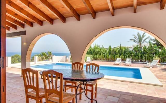 Villa Cala Pinets