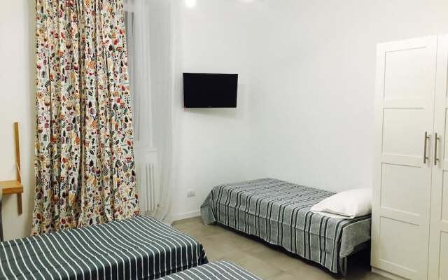 Room Center Station 2