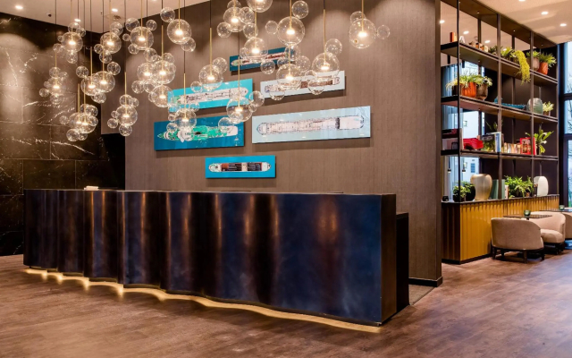 Motel One Köln-Altstadt