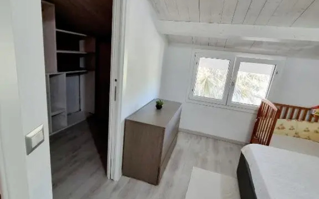 AnThoS, casa con giardino a pochi minuti da Alghero