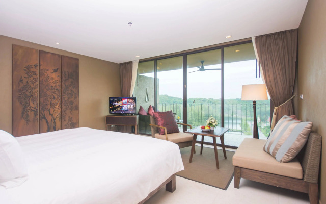 SUNSURI PHUKET, Nai Harn Beach