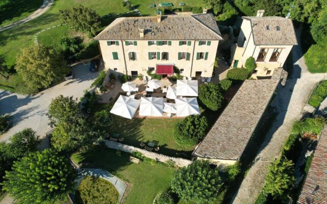 Resort Locanda San Verolo Boutique Hotel