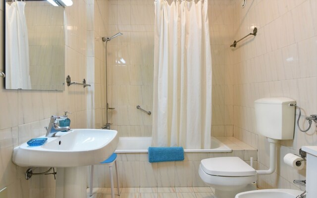 39 Sea Views Beach Apartment