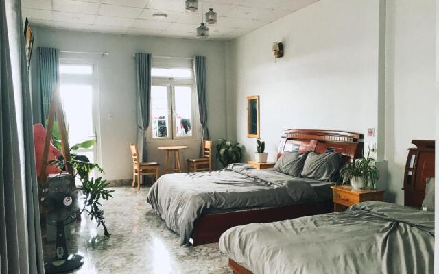 Rot Homestay