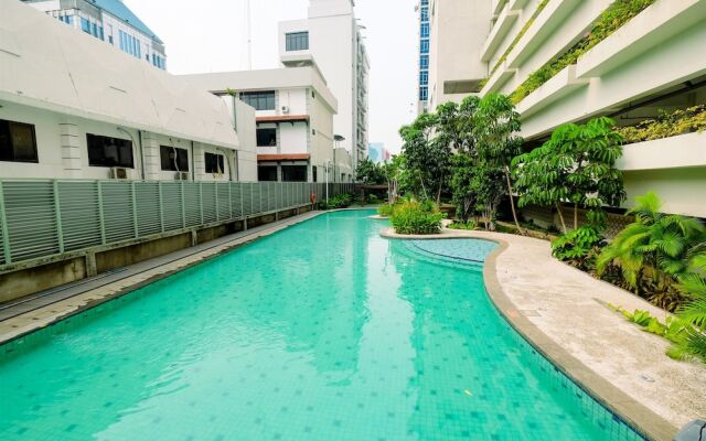 Pool View 2BR Apartment at Capitol Park Residence