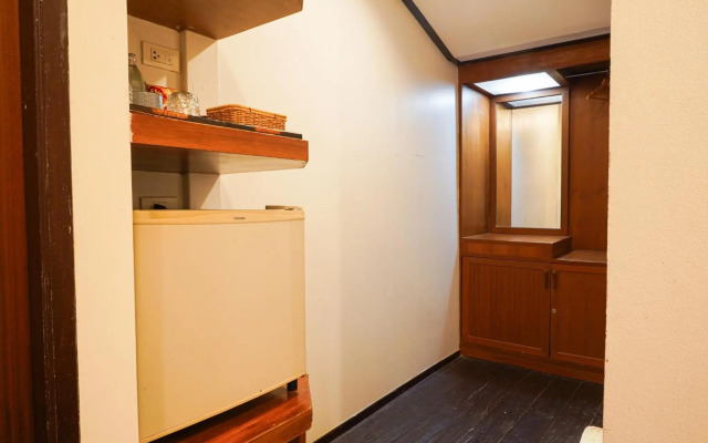 Thanicha Resort Amphawa