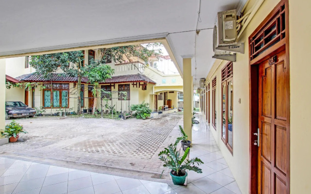 OYO 91603 Wisma Garuda