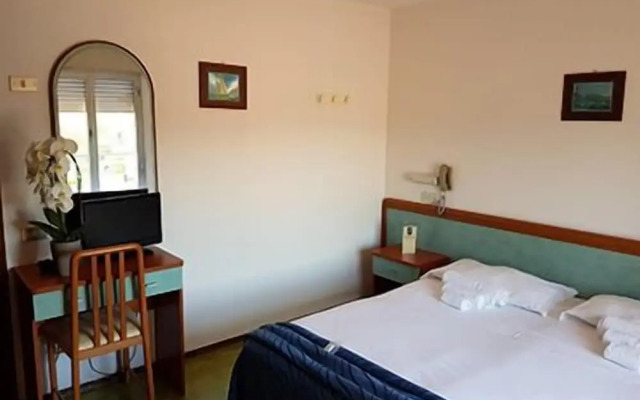 Hotel Kennedy