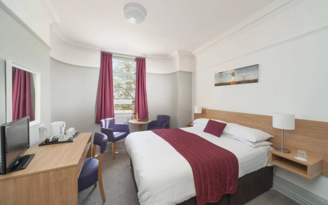 The Invercauld Arms Hotel