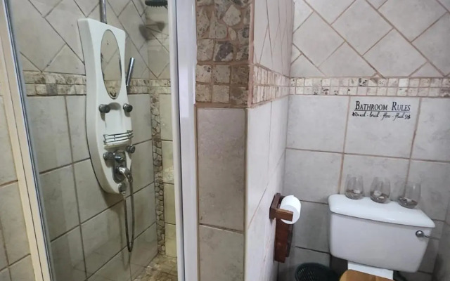 Cassiandra Place unit 2