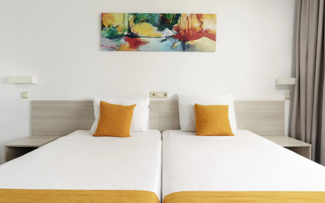 AluaSun Helios Beach – All Inclusive