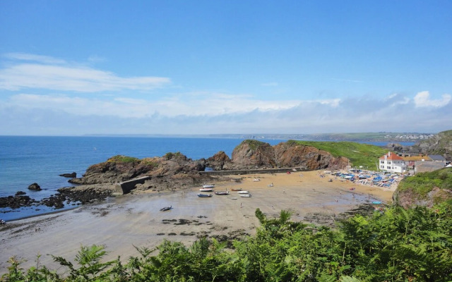 4 Coastguards Cottage