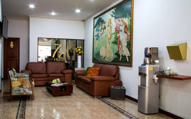 Hotel 721