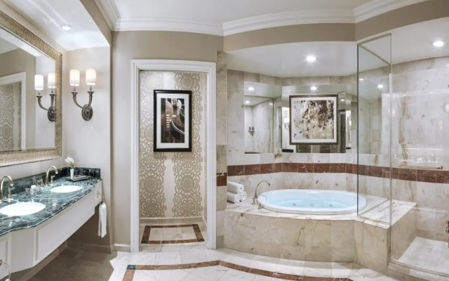 The Venetian Prestige Club Lounge