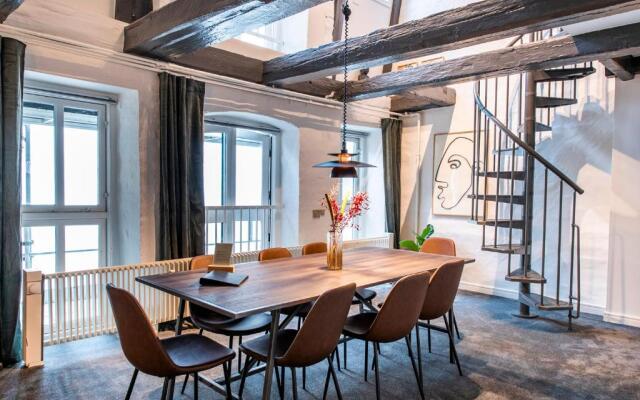 The Churchill Penthouse by Daniel&Jacob’s