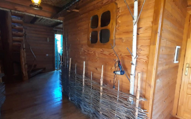 "Обійми гір"Котеджі