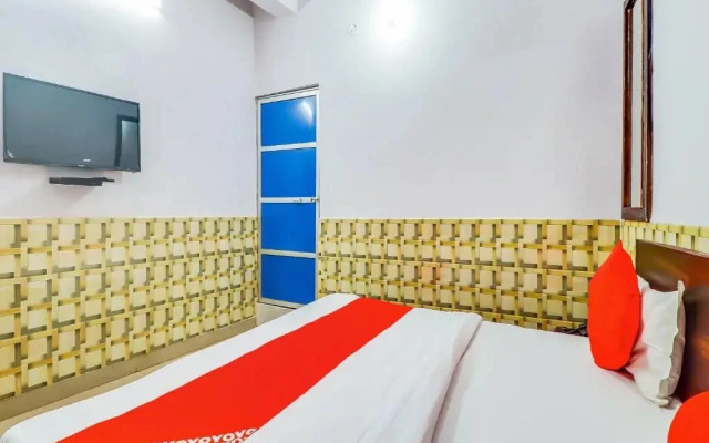 Hotel Dolphin by OYO Rooms