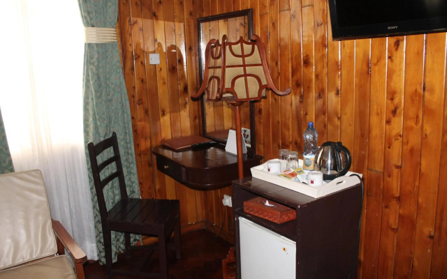 Oakwood Hotel