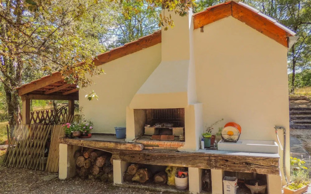 Les Petites Charmilles