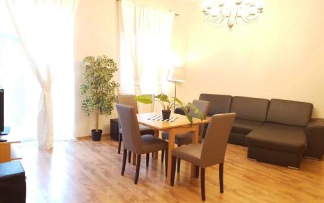 Mikolajska Apartments