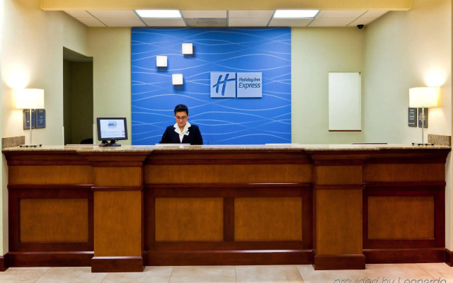 Holiday Inn Express & Suites Monterrey Aeropuerto by IHG