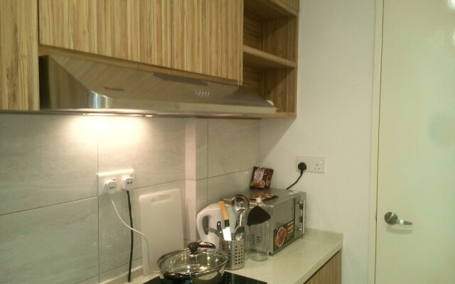 Robertson Suites Z