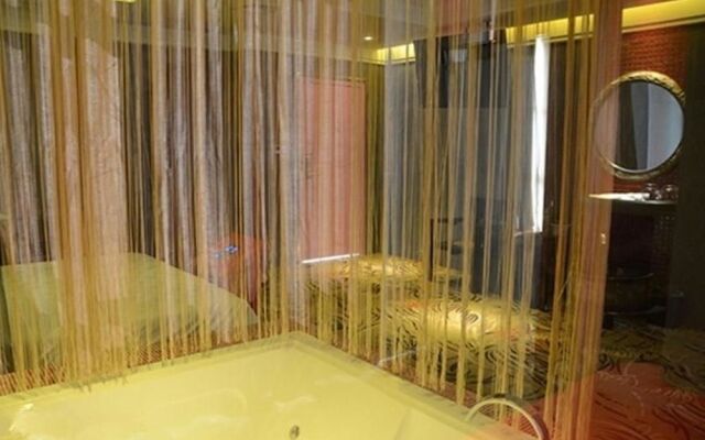 Yichang Xiangjiang No. 1 Hotel