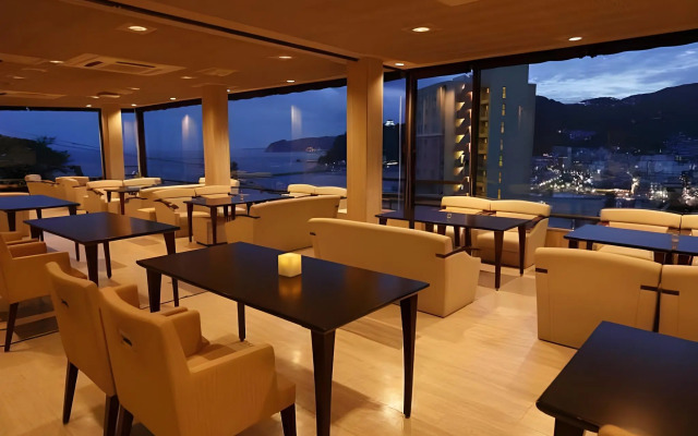 Tsukino Sumika Atami Juraku Hotel