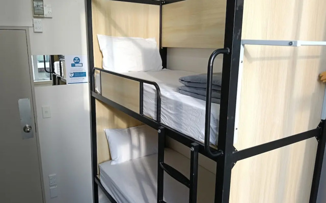 Oceanic Hostel