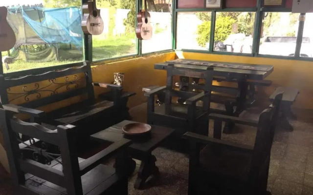 El Mocambo Hostel And Guest House