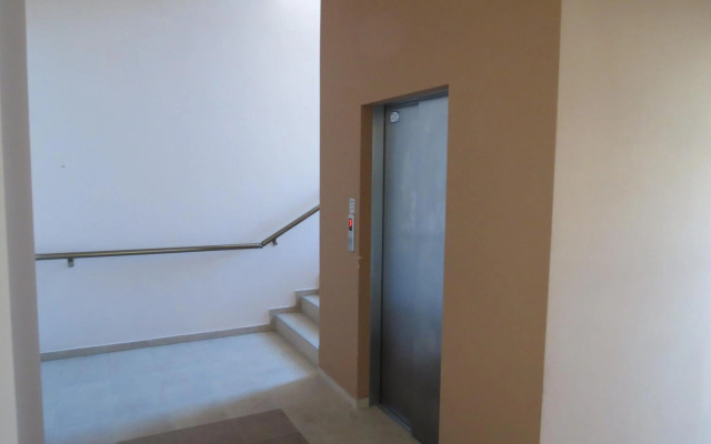 Апартхотел Б501.