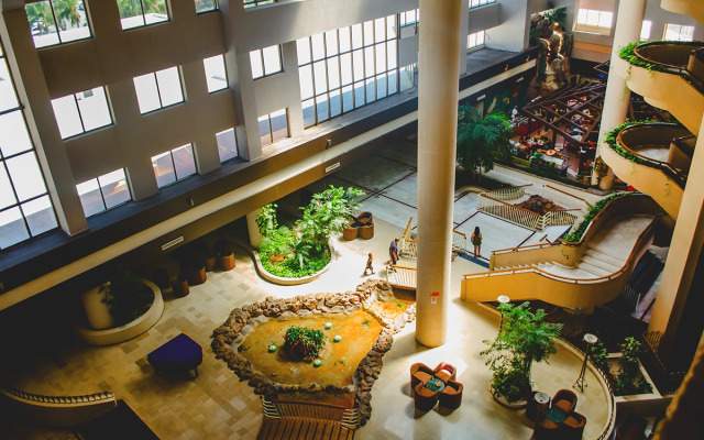 San Carlos Plaza Hotel, Beach & Convention Center