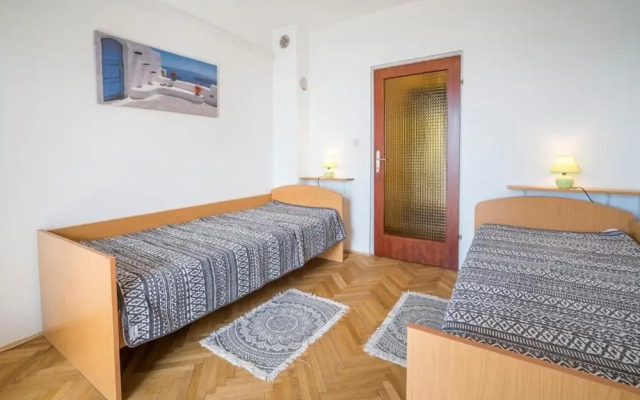 Slava - sea View - A1