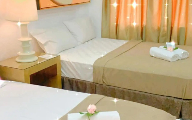 Sea La Vie Goldy @ Laguna Resort